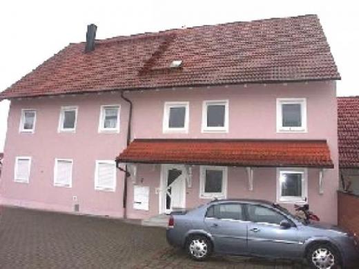 Hausen 4Familienhaus zum weiteren Ausbau als 5FH od. 6