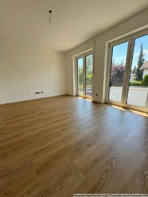 Haus München gross 9dzaclbq60tw