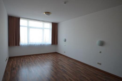 Wohnung kaufen Ober-Olm gross ur62nmsw83i6